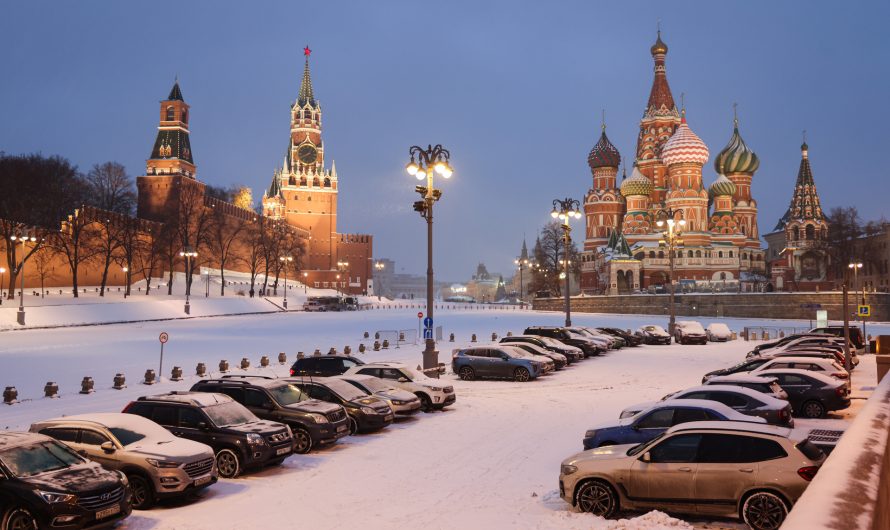 Парковка в новогодние праздники в 2024 году в Москве